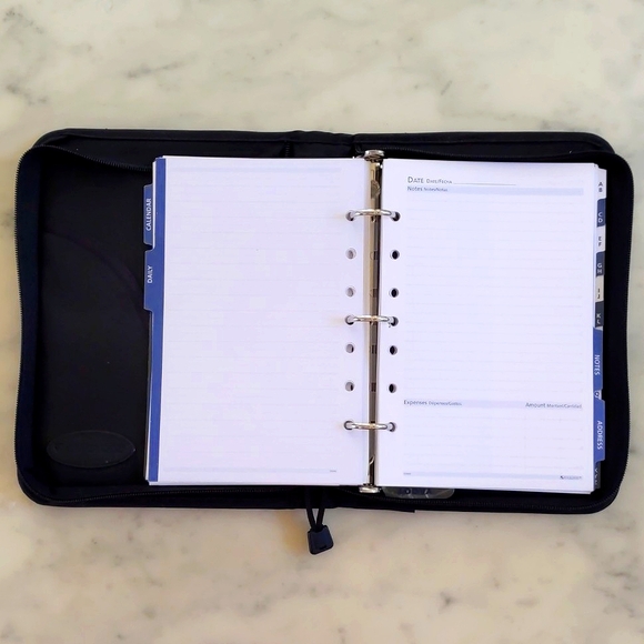 NWOT. Vintage Cambridge Leather At-A-Glance Organizer/Planner w/Zippered Closure - Picture 8 of 9